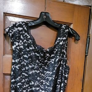 Black lace short sleeve dresss